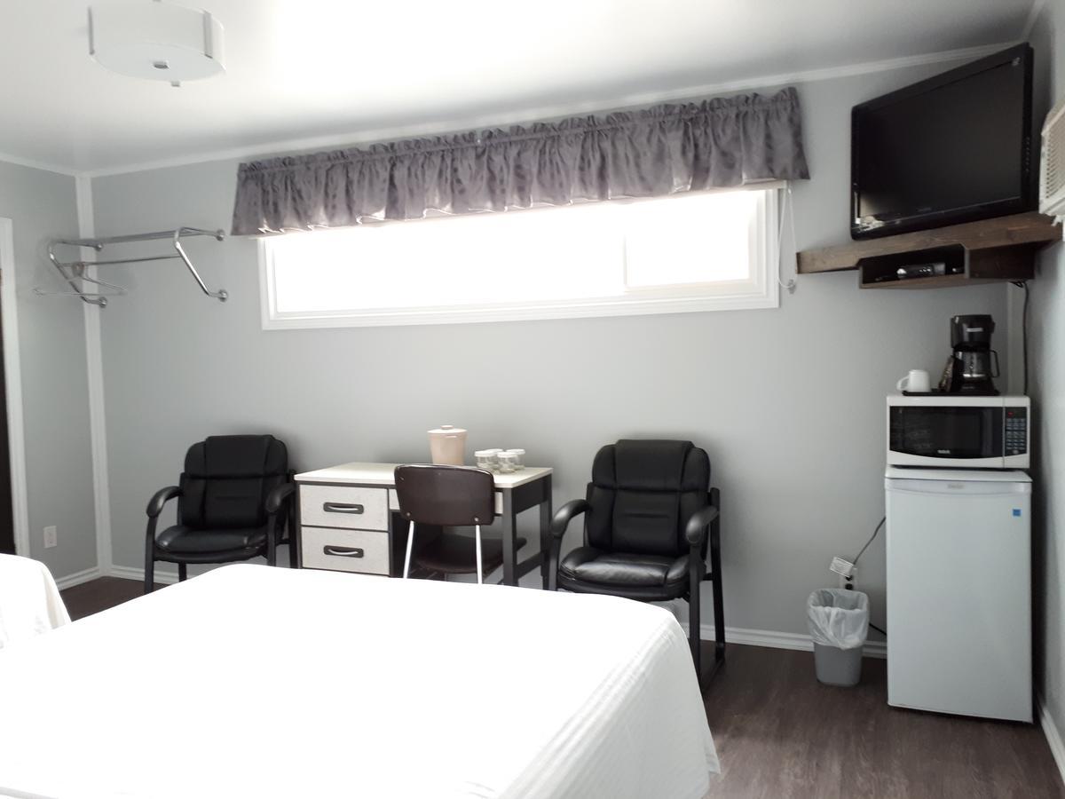 Ashern Interlake Motel מראה חיצוני תמונה
